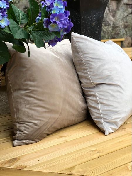 Varm beige velur putetrekk 60x60